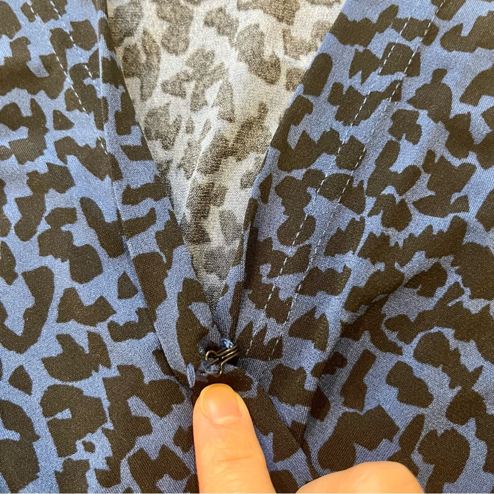 Banana Republic XXS Petite Navy & Black Leopard Print Faux Wrap Dress - Picture 7 of 7